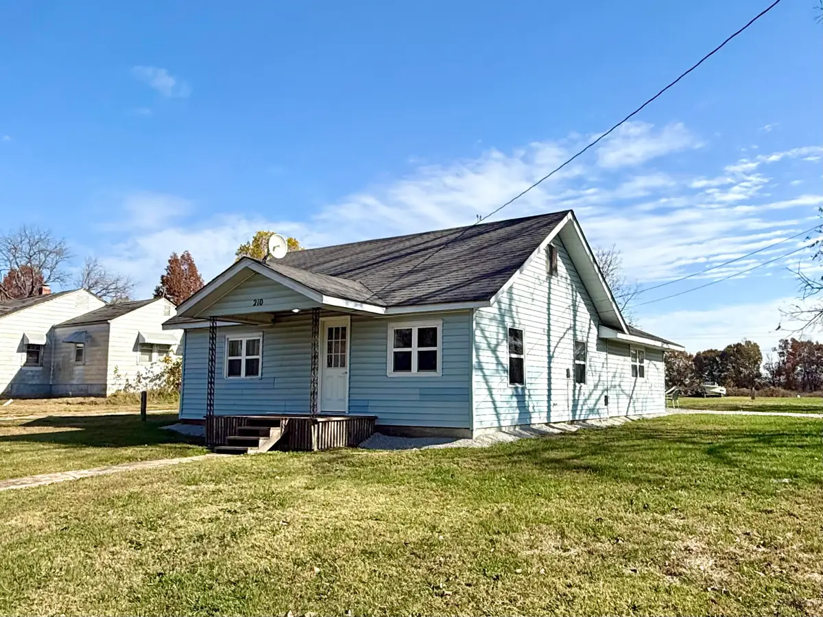210 Dorsey Street, Licking, MO 65542 - Image #1