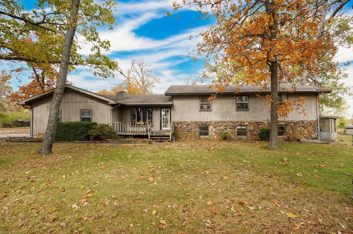 3195 E Southernview Road, Ozark, MO 65721 - Image #1