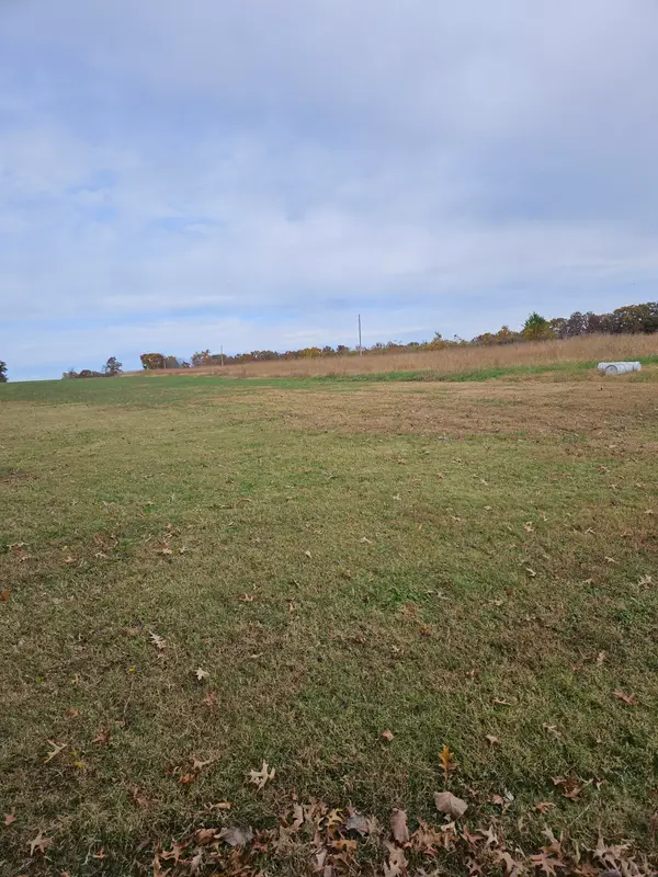 15200400 Ski Harbor, Pittsburg, MO 65724