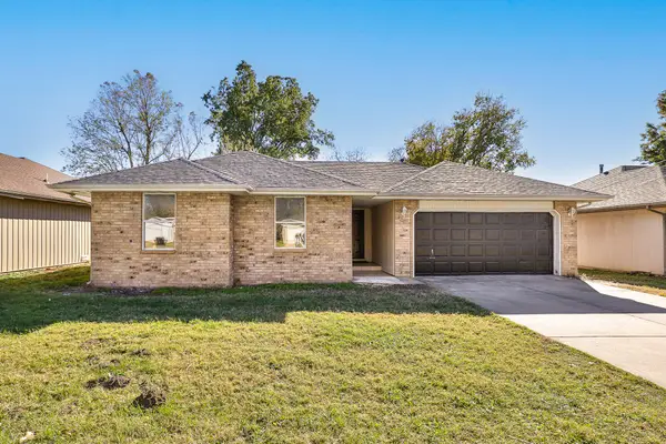 3140 W Calhoun Street, Springfield, MO 65802