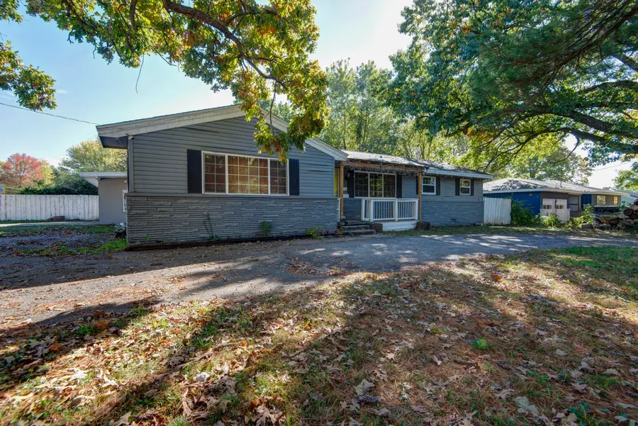 1702 S Oak Grove Avenue, Springfield, MO 65804 - Image #3