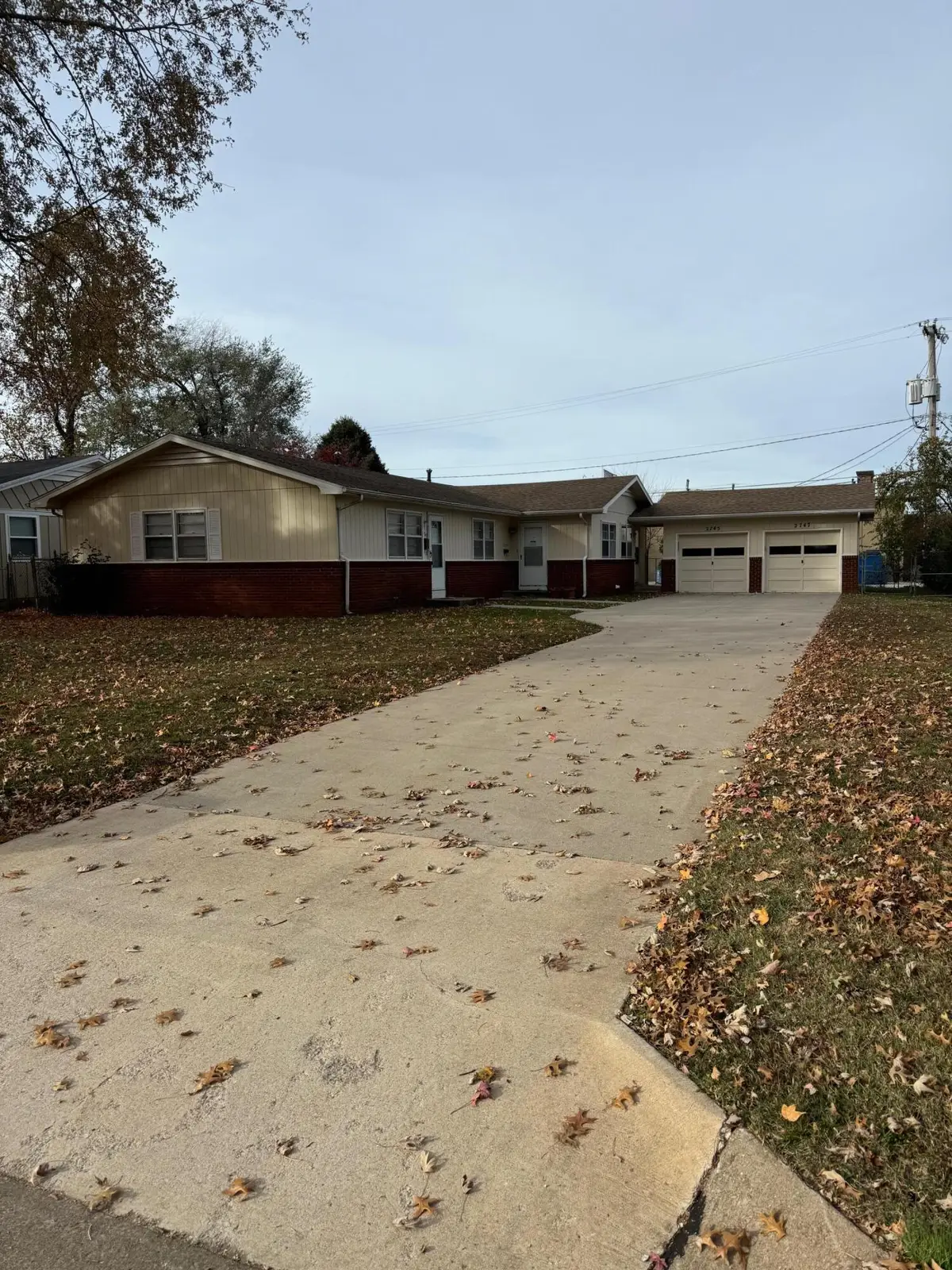2745-2747 S Stewart Avenue, Springfield, MO 65804 - Image #1
