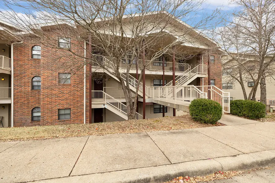 350 S Wildwood Drive #F8, Branson, MO 65616 - Image #3