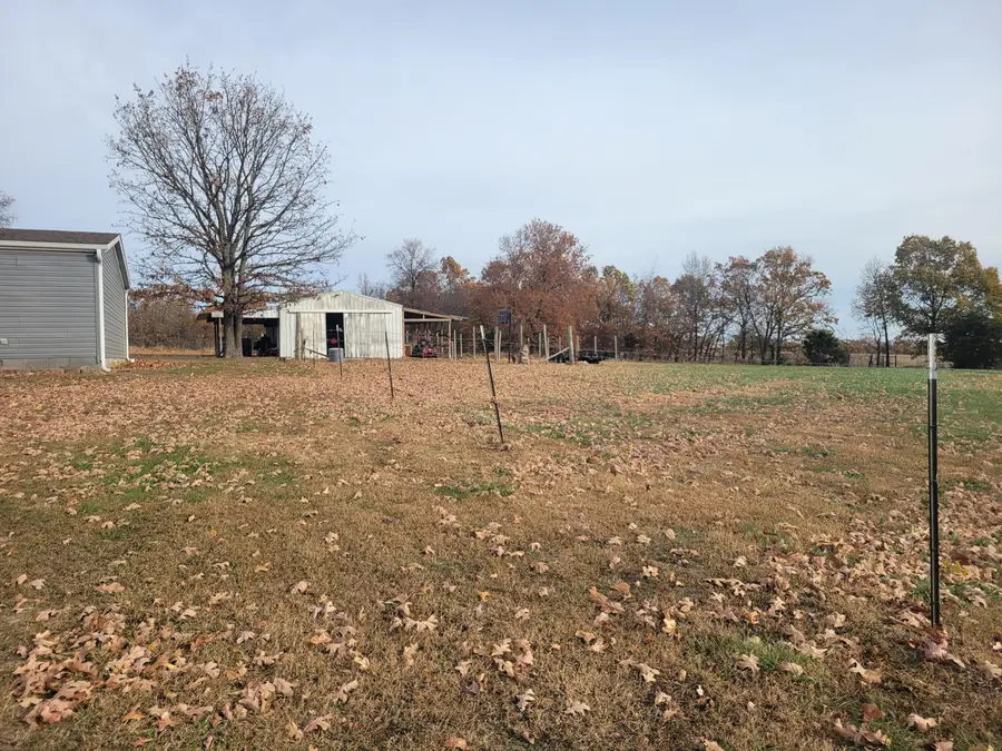 12200 Lawrence 2022, Miller, MO 65707 - Image #2