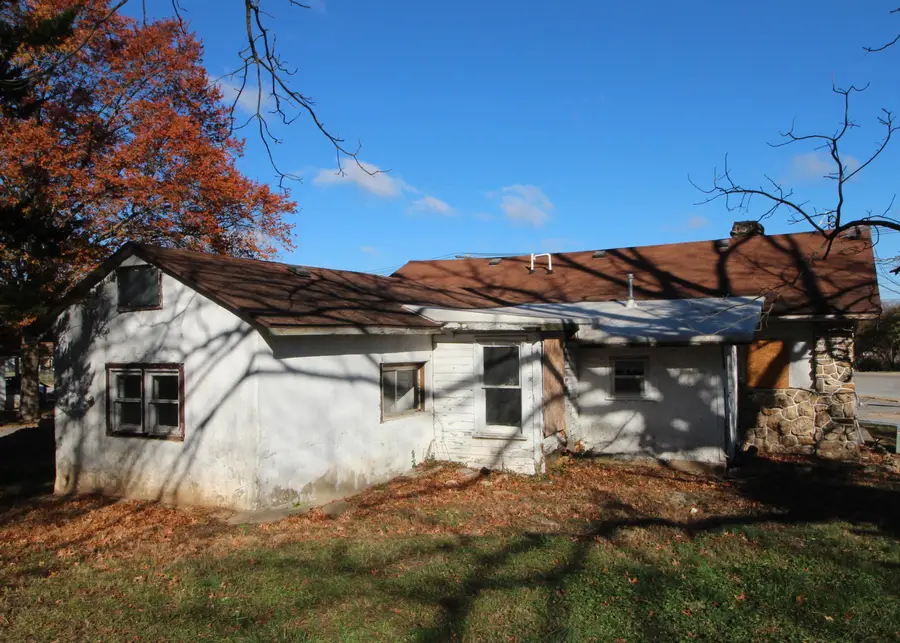 1142 Grace Avenue, West Plains, MO 65775 - Image #2