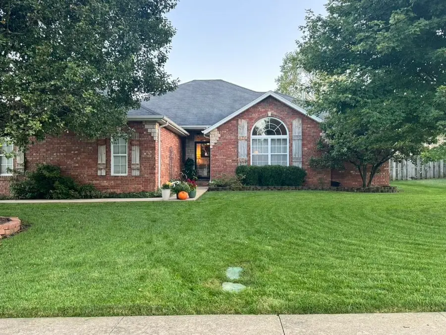 5319 S Clifton Avenue, Springfield, MO 65810 - Image #2