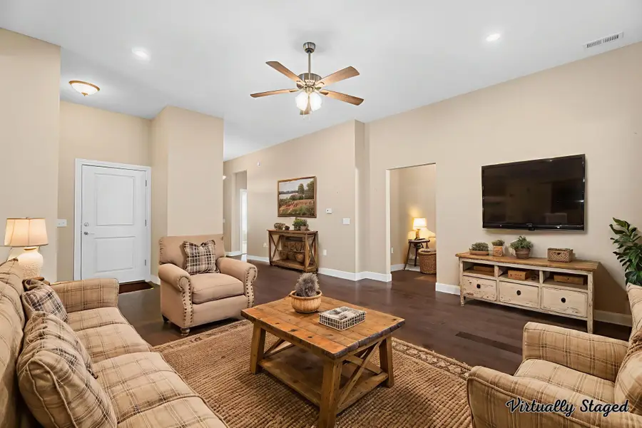 219 Redwine Circle, Branson, MO 65616 - Image #2