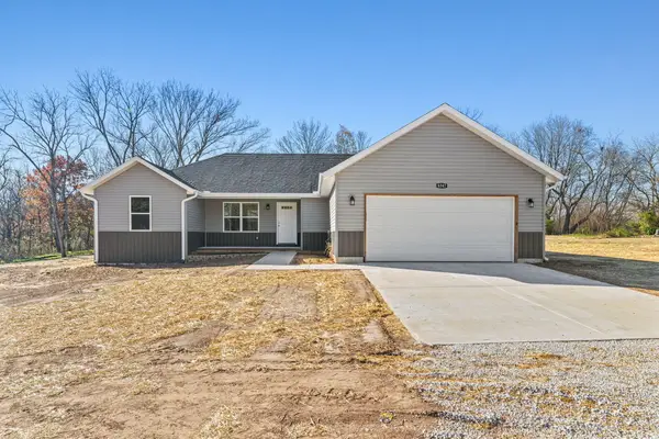 8347 N Farm Road 81, Walnut Grove, MO 65770