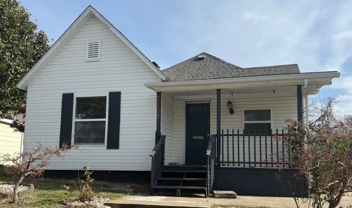 2109 S Moffet Avenue, Joplin, MO 64804 - Image #1