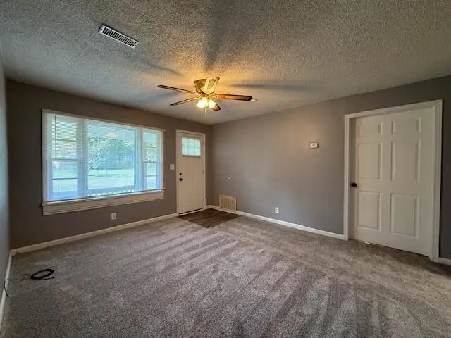 1338 N Park Avenue, Springfield, MO 65802 - Image #2