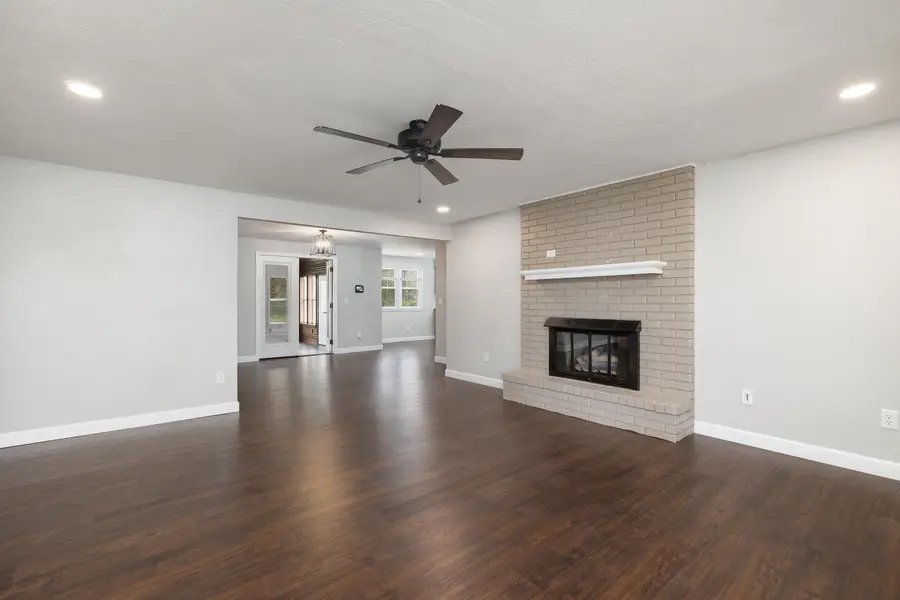 3234 S Danbury Avenue, Springfield, MO 65807 - Image #2