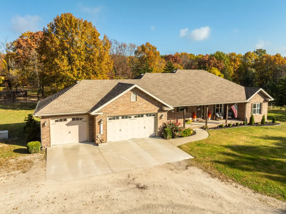 19476 Highway Zz, Aurora, MO 65605 - Image #1