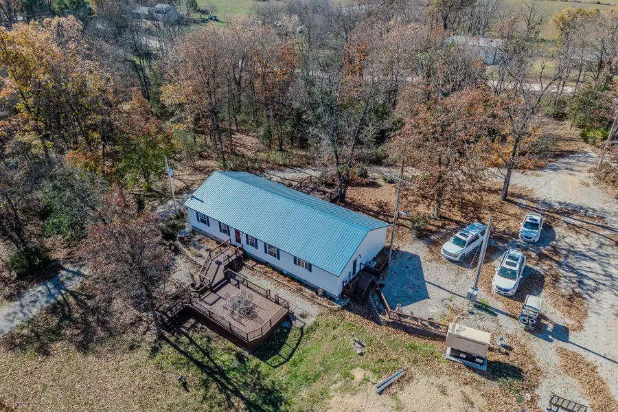 24960 Mcclurg Drive, Lebanon, MO 65536 - Image #3