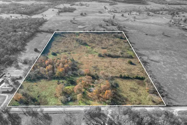 21214 Racoon Road, Stella, MO 64867