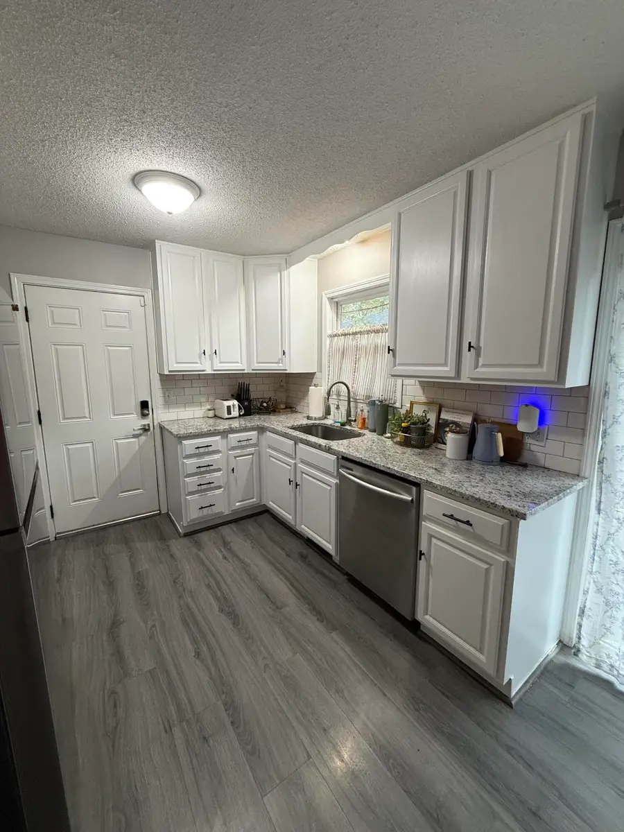 200 Aspen Dr Drive, Nixa, MO 65714 - Image #3