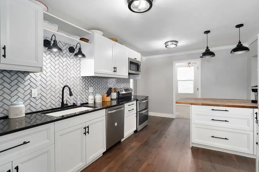 1607 W Belmont Street, Springfield, MO 65802 - Image #3