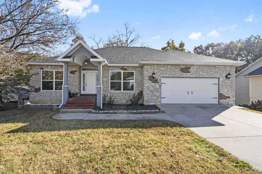 150 Alysse Ln, Hollister, MO 65672 - #2