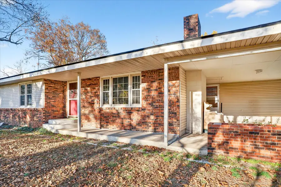 18555 E Highway 32, Stockton, MO 65785 - Image #3