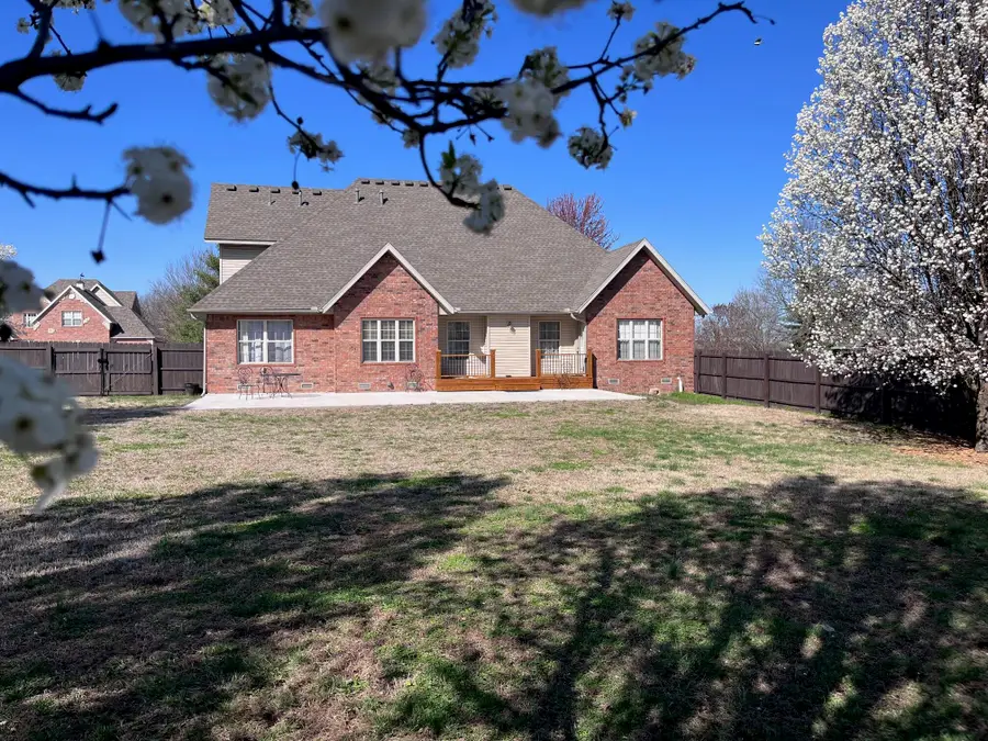 1910 W Meadow Lark Lane, Aurora, MO 65605 - #3