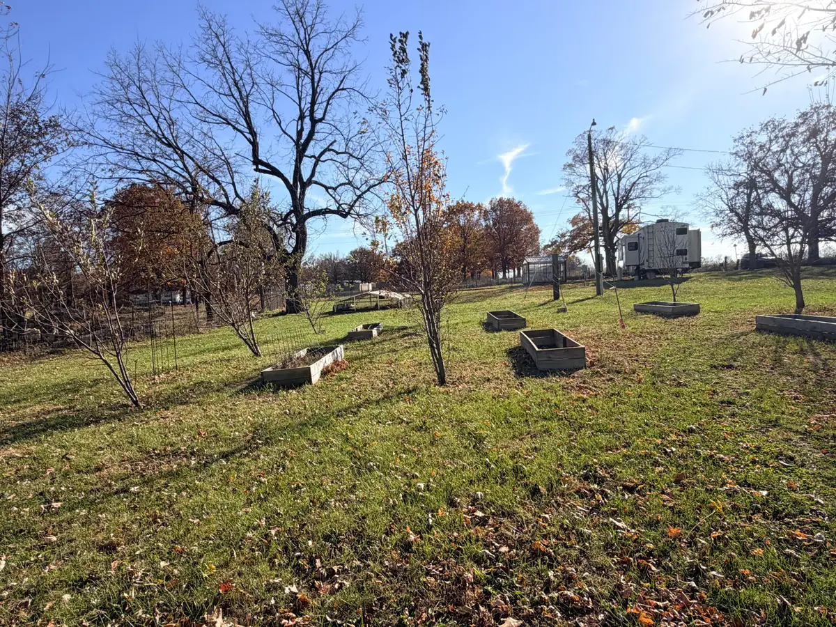 8780 Lawrence 2010, Miller, MO 65707 - Image #1