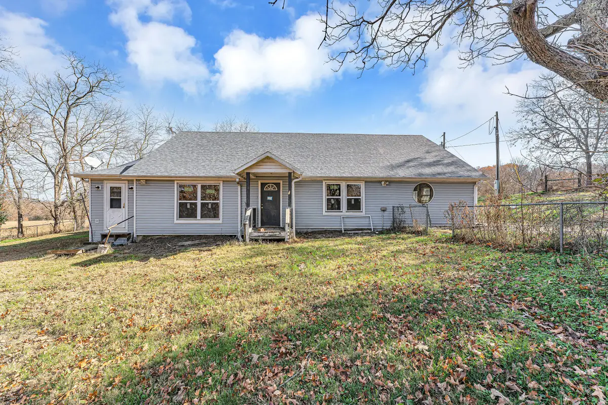 5040 Highway 5, Hartville, MO 65667 - Image #1