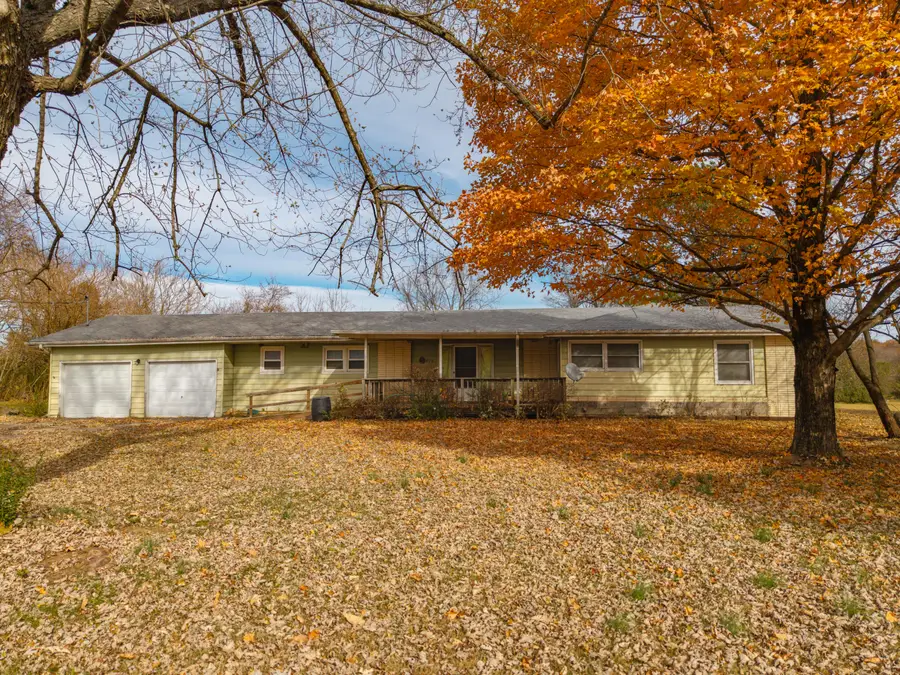 877 E Main Street, Willow Springs, MO 65793 - Image #2