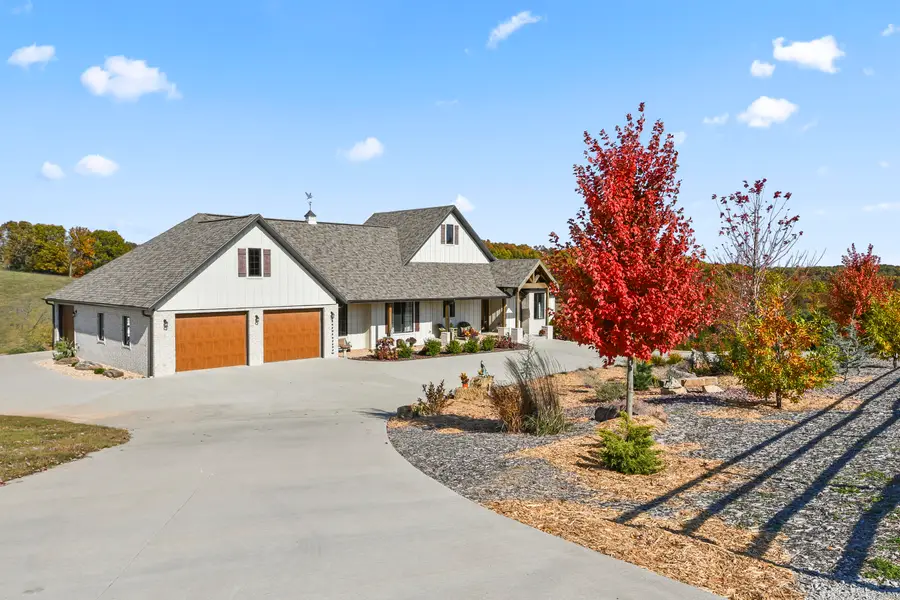 74 Hunters Drive, Galena, MO 65656 - Image #3