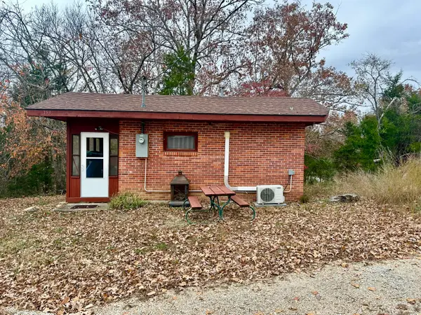 153 County Road 624, Isabella, MO 65676