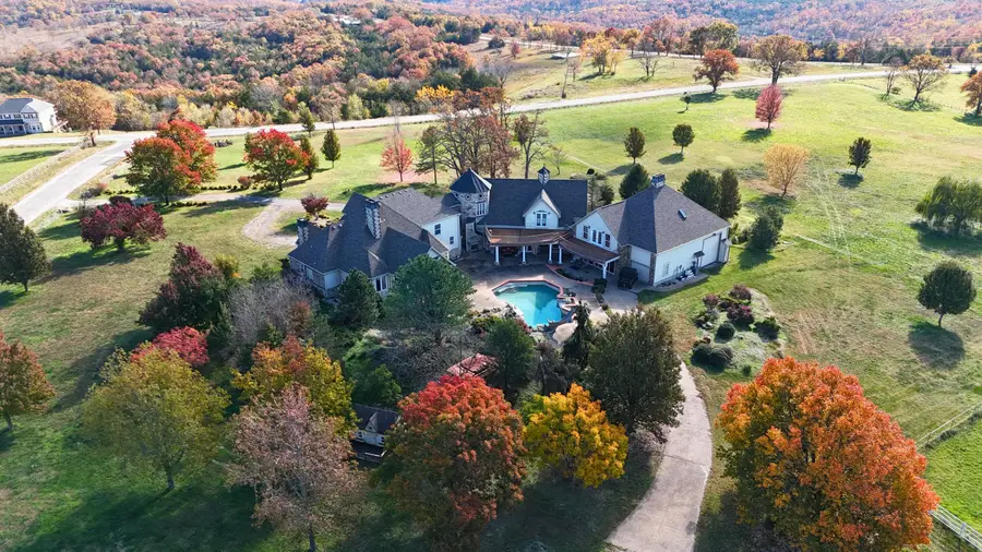 115 Old Well Lane, Kirbyville, MO 65679 - Image #2