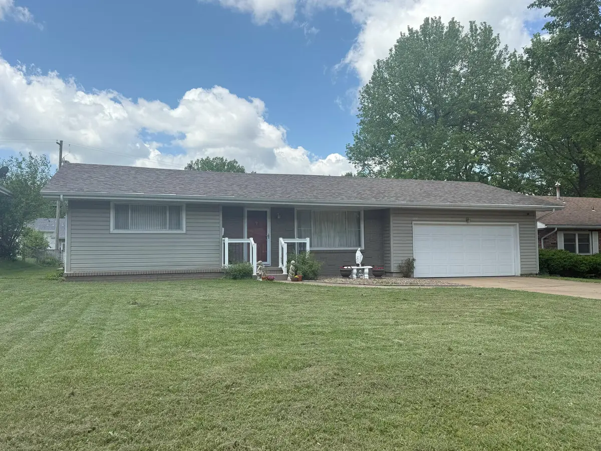 1909 S Nettleton Avenue, Springfield, MO 65807 - Image #1