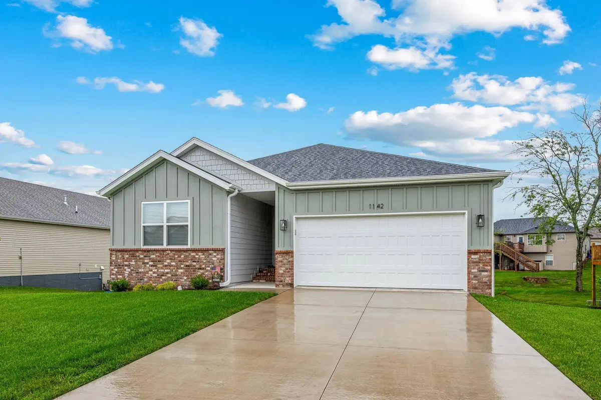 1142 S Broadview Avenue, Springfield, MO 65802 - Image #1