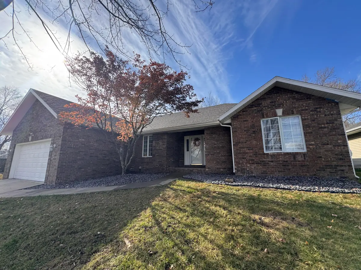 4219 S Mentor Avenue, Springfield, MO 65804 - Image #1