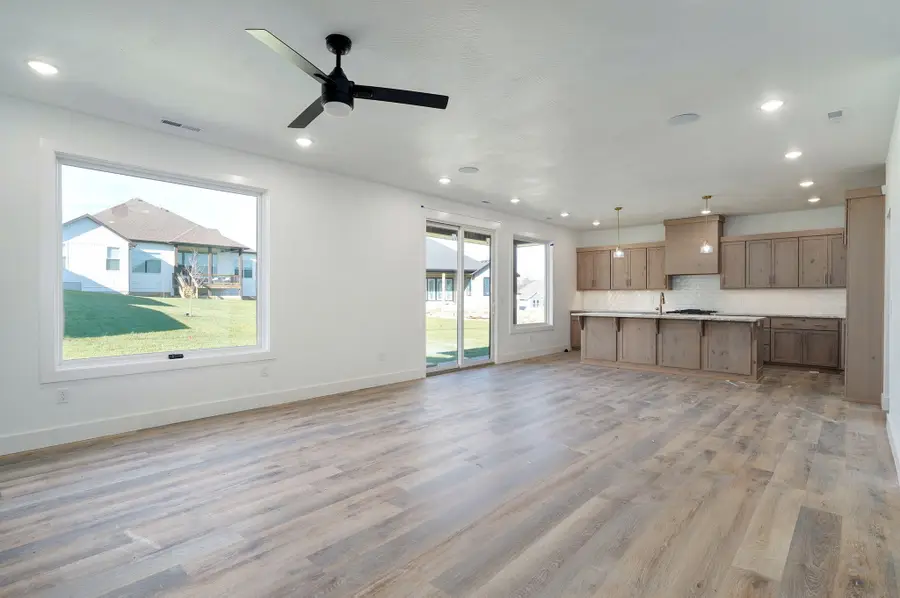 2937 W Teton Drive, Springfield, MO 65810 - Image #2