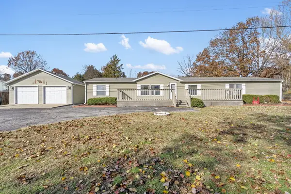 1073 Stone Road, Kimberling City, MO 65686