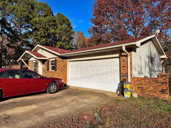 2610 Paula Drive, West Plains, MO 65775