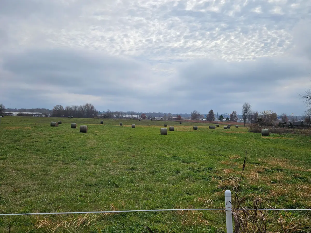 000 Red Springs Road, Mountain Grove, MO 65711 - Image #1