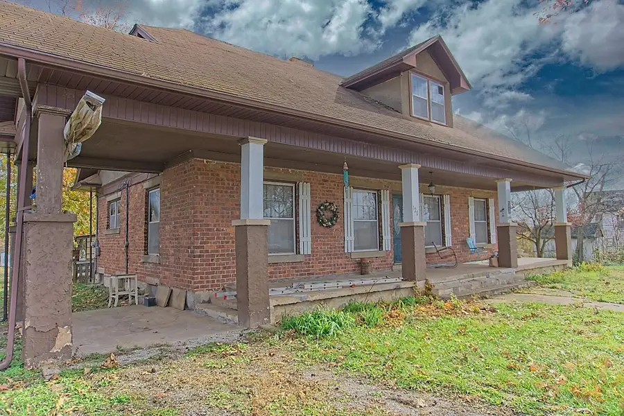 120 N Clark Street, Everton, MO 65646 - Image #2