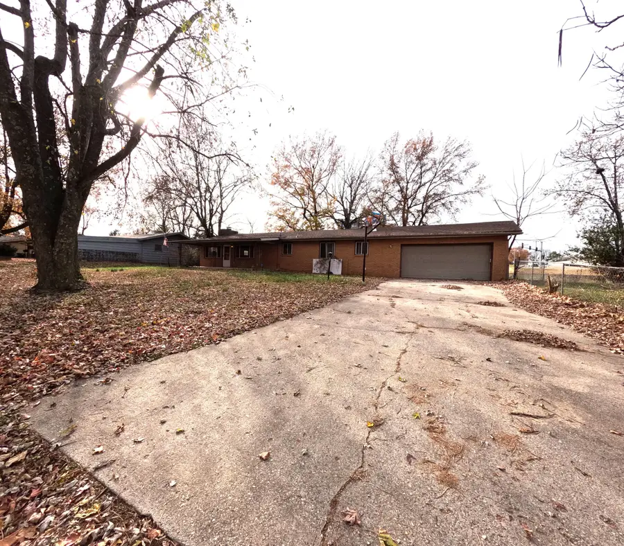 531 N Alexander Avenue, Republic, MO 65738 - Image #2