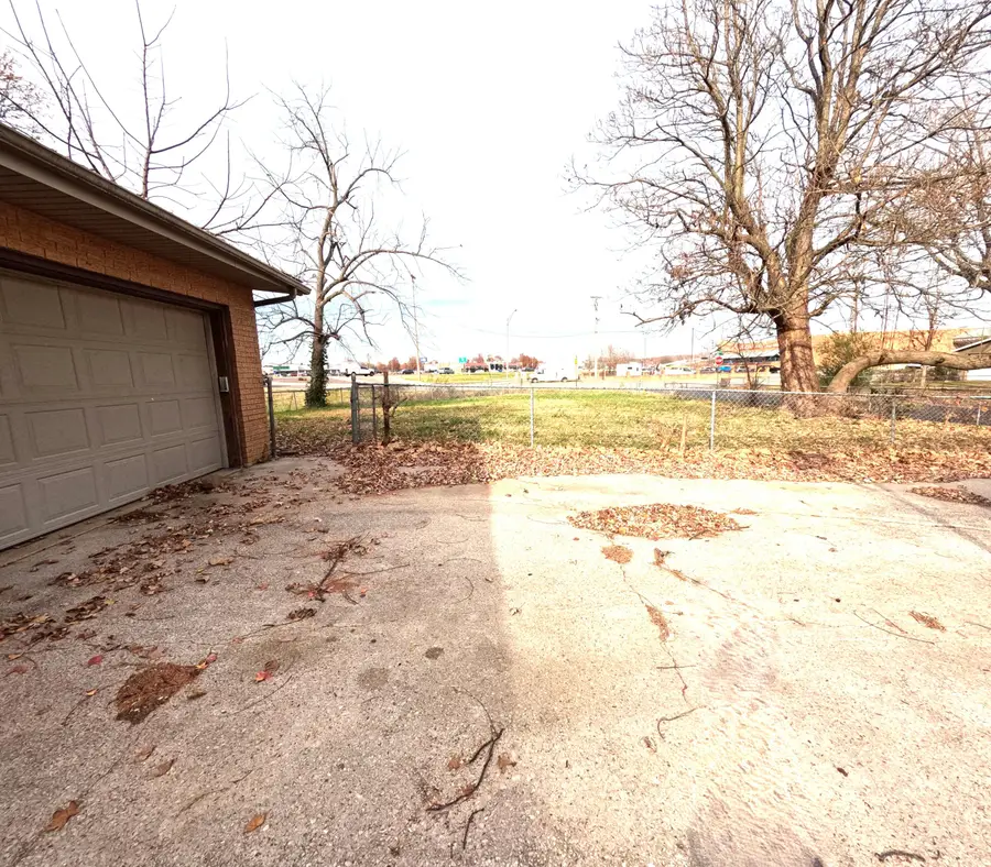 531 N Alexander Avenue, Republic, MO 65738 - Image #3
