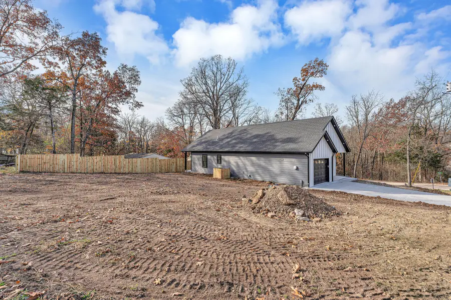 4038 East Gate Rd., Merriam Woods, MO 65740 - Image #2