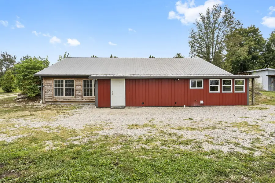 107 Lemming Road, Sparta, MO 65753 - Image #2