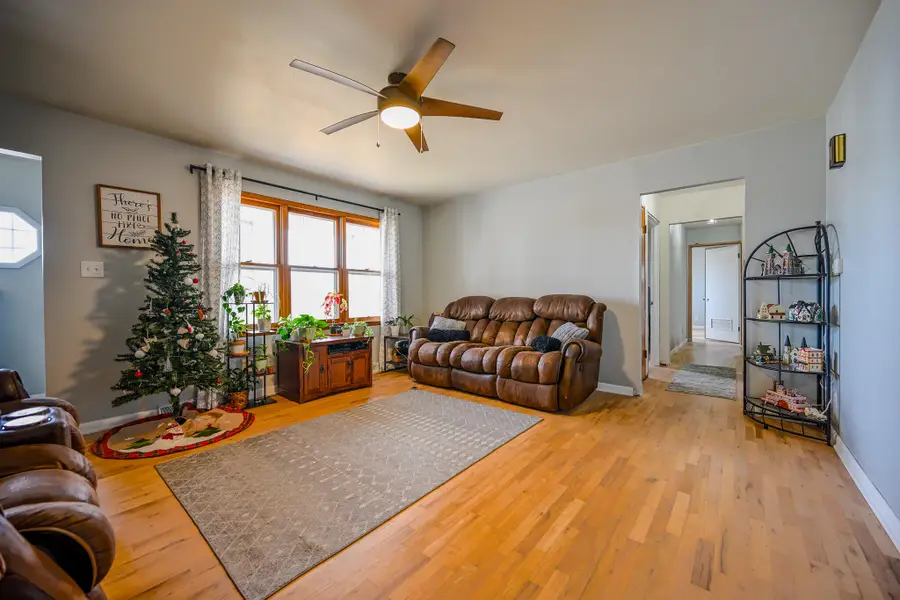 628 N Summit Street, Neosho, MO 64850 - Image #2