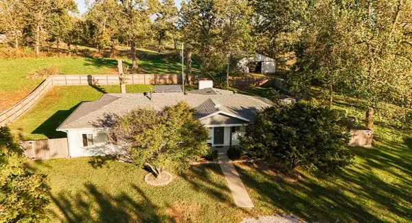 612 Spring Creek Road, Clever, MO 65631