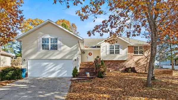 5714 S Honeysuckle Lane, Battlefield, MO 65619