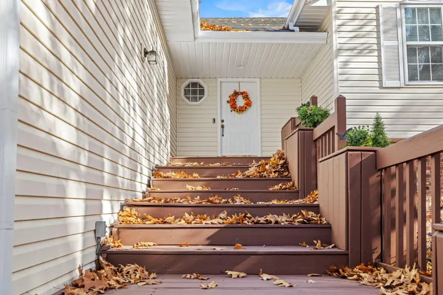 5714 S Honeysuckle Lane, Battlefield, MO 65619 - Image #2