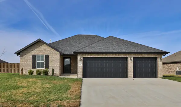6035 S Willow Street, Battlefield, MO 65619