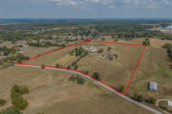 4548 N Farm Rd 249, Strafford, MO 65757