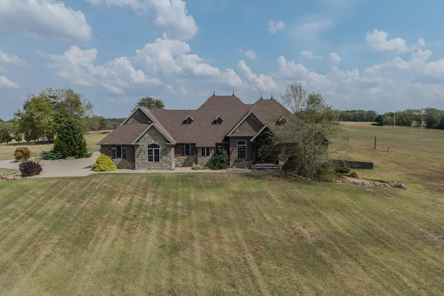 4548 N Farm Rd 249, Strafford, MO 65757 - Image #3