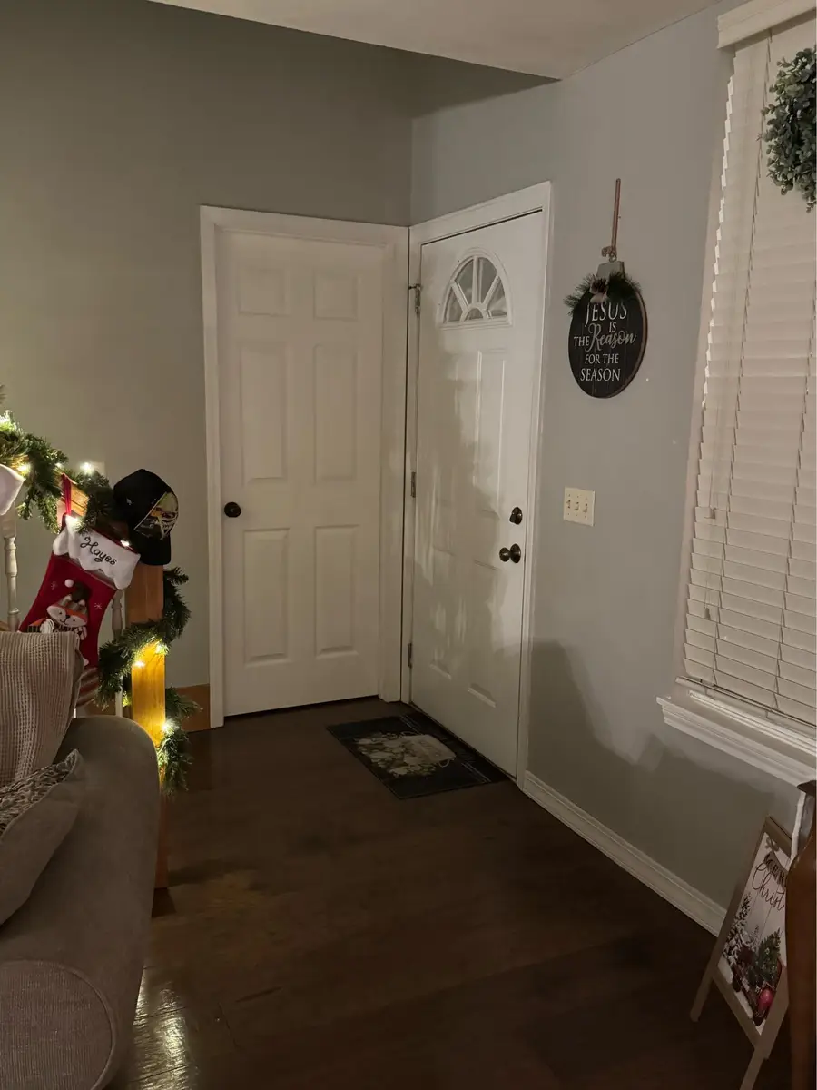 1705 Tyler Avenue, Aurora, MO 65605 - Image #2