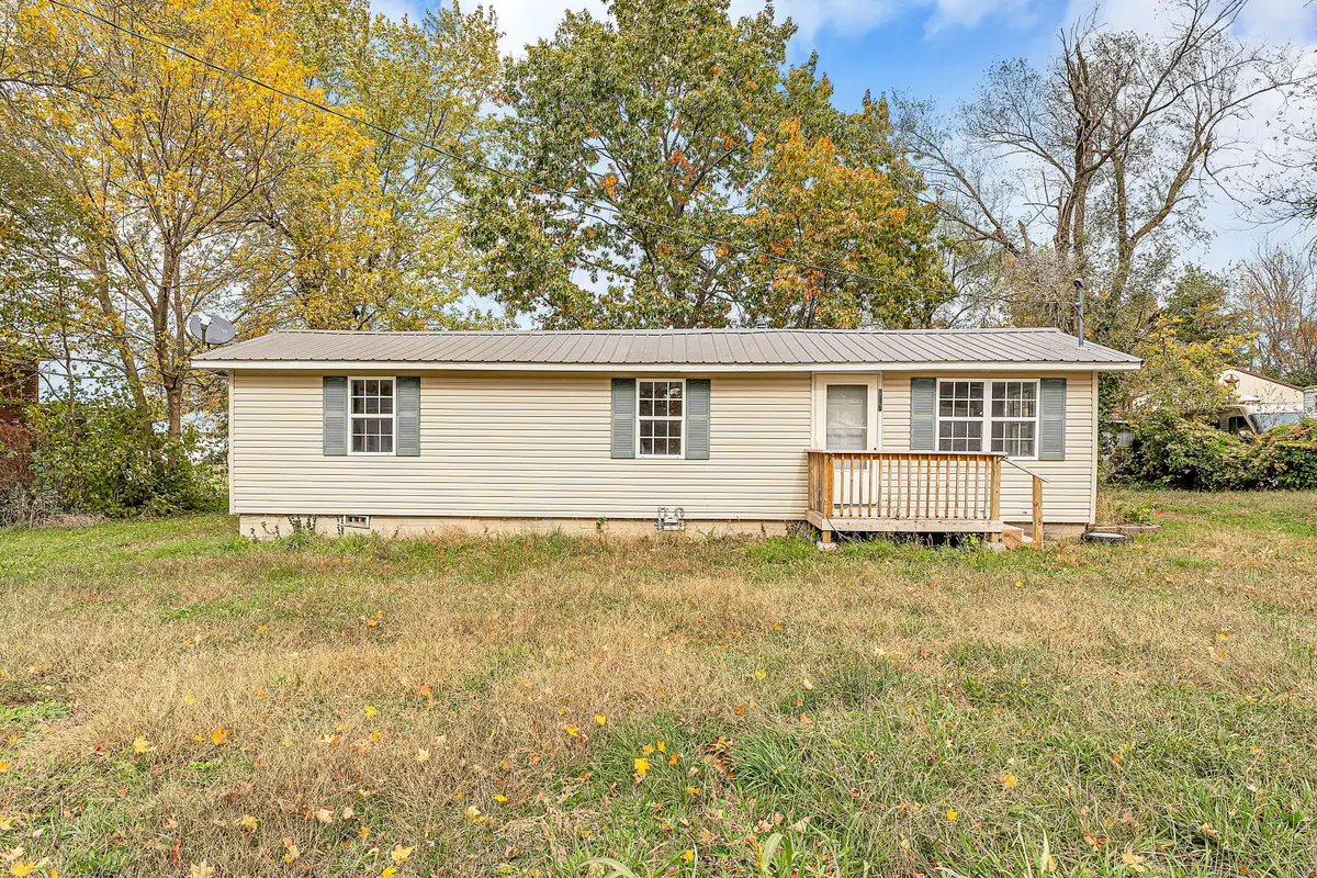 407 W Brown Street, Clever, MO 65631 - Image #1